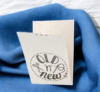 cropped-old-new-Label-aus-Naturbaumwolle-1.jpg Einnäher nach Mass und Wunsch Natur Baumwolle , farbig bedruckbar. hoch waschbar, mit seiner Charakteristisch natürlichen Farbe